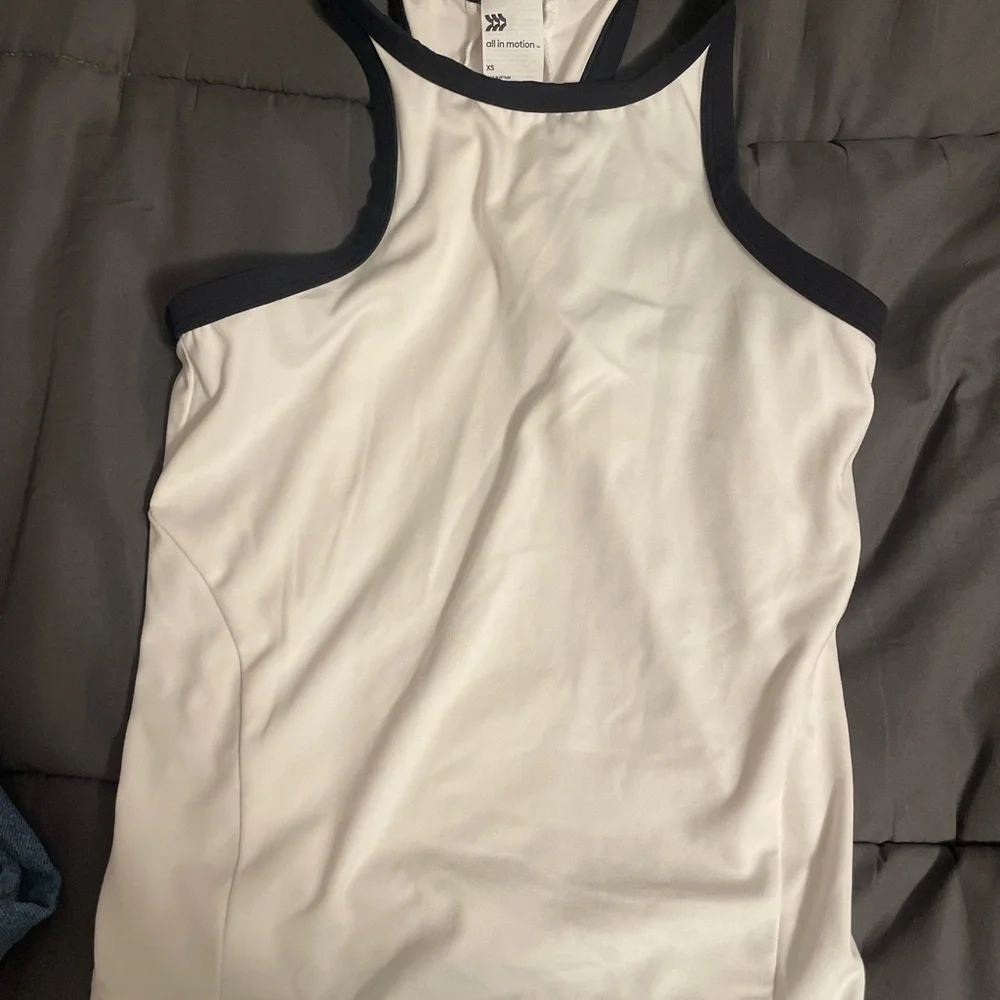All In Motion Work Out Tank - Picture 1 of 3